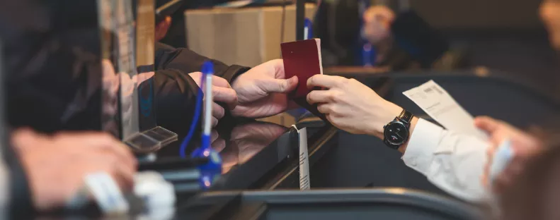 Egy friss eset rávilágít: egyetlen hiba az útlevéllel, és ugrott az utazás