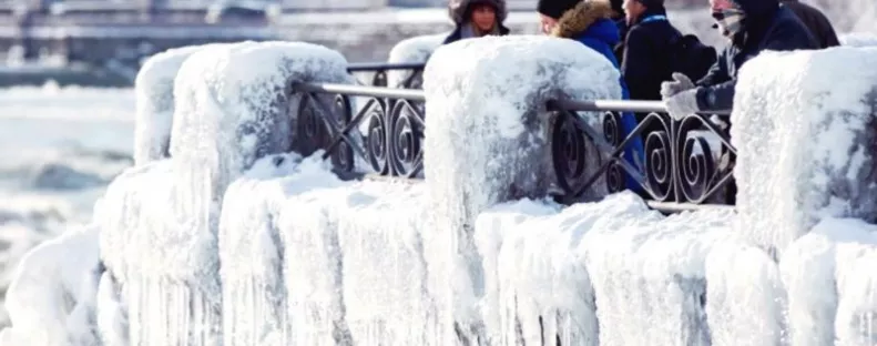 Csak óráink maradtak hátra: 9 vármegyére adtak ki riasztást az ónos eső miatt