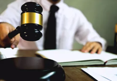 Mindenki érintett! Fontos figyelmeztetést tett közzé az ügyészség