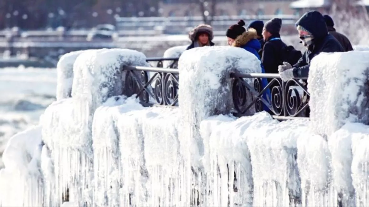 Tombol a tél: ónos eső miatt 10 vármegye érintett, több helyen másodfokú riasztás
