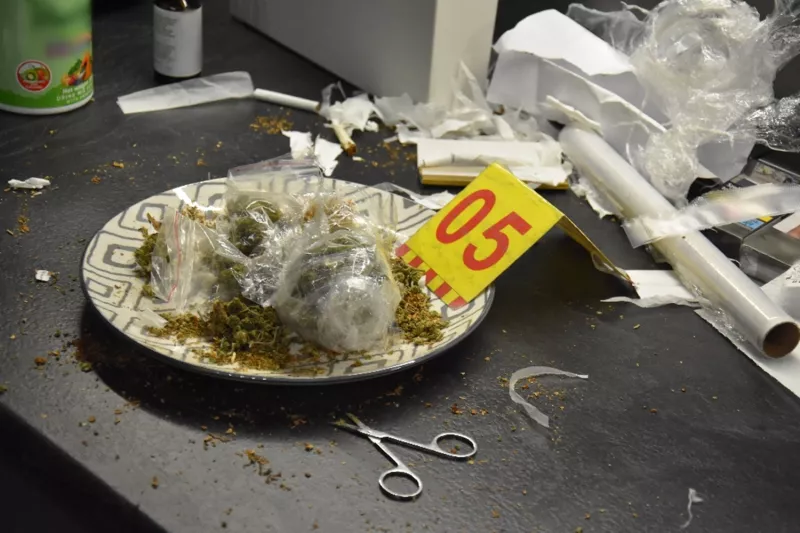 fodrász, drog, kiskőrös, rendőrség,