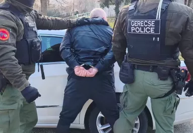 35 milliót adott kölcsön az ismerősének Dezső: most őt vették őrizetbe miatta