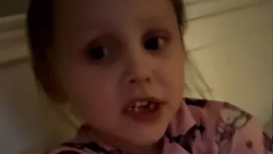 Megkérdezi a lányát (6) az anya, kihez menne férjhez, ha felnő: a válasza megdöbbentő