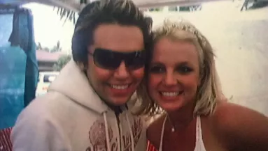 99 %-os az eredmény: Britney Spearsszé operáltatta magát ez a srác