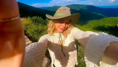 Holtan találták a mentőcsapatok a 21 éves lány a hegyen: a kutyája nem tágított mellőle