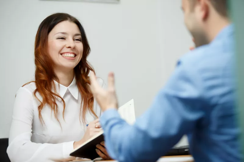 munkahely, munka, főnök, vonzalom, szerelem, 