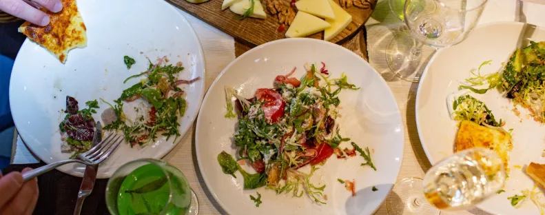 Megdöbbent a férfi, amikor meglátta, mennyit kér tőle a pincér