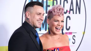 Vége! 20 év után másodszor válik a férjétől a magyarok kedvenc énekesnője