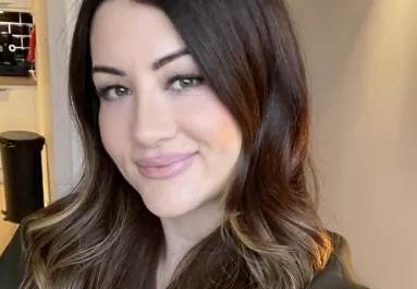 Rémálommá vált a 170 ezres botox – "Sikoly-arca" lett a nőnek