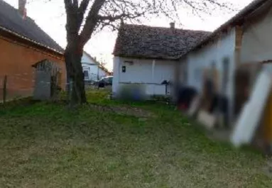 Meglátta a férfi, mit tett a főbérlője a mobilgarázsával: amit ezután tett, azért börtönt kérnek rá