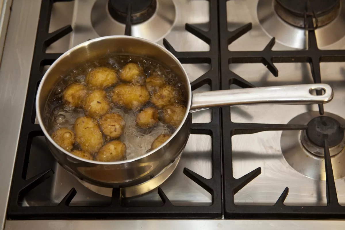 Ezt a 3 hibát sokan elkövetik a krumpli főzésekor – Ezért ne tedd!