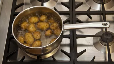 Ezt a 3 hibát sokan elkövetik a krumpli főzésekor – Ezért ne tedd!