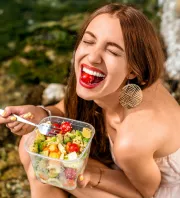 Ez a 4 tavaszi zöldség felpörgeti az anyagcserét – Kötelező beiktatnod most az étkezésedbe