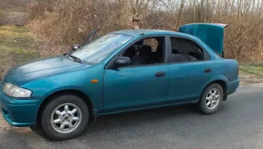 15 éves ikerlányaival állították meg a sóshartyáni apát: amit a kocsiban találtak, azért előzetesbe is került