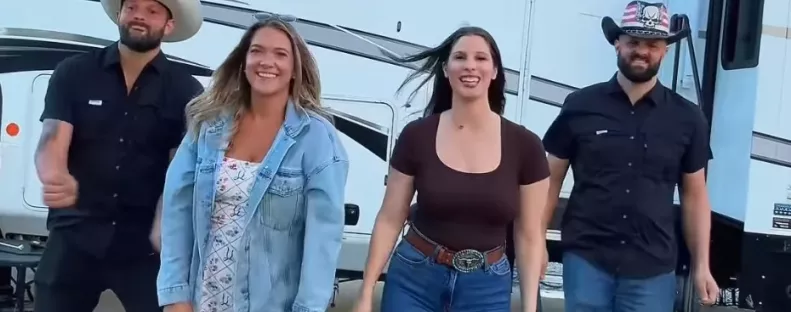 Babákat szültek a nők az ikreknek: és nem tudják, ki kinek az apja