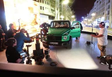 Fiatal sztárokkal és legendás színészekkel készül a TV2 új sorozata