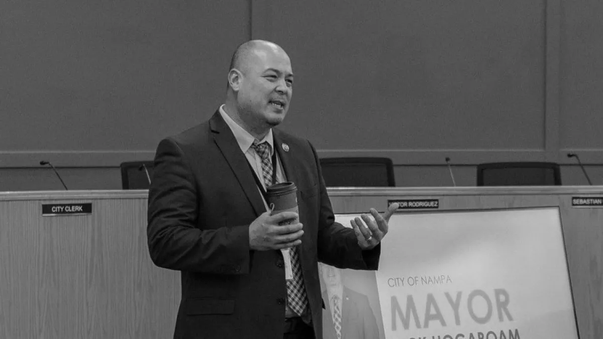 A városháza gyűlésén esett össze holtan a 47 éves polgármester