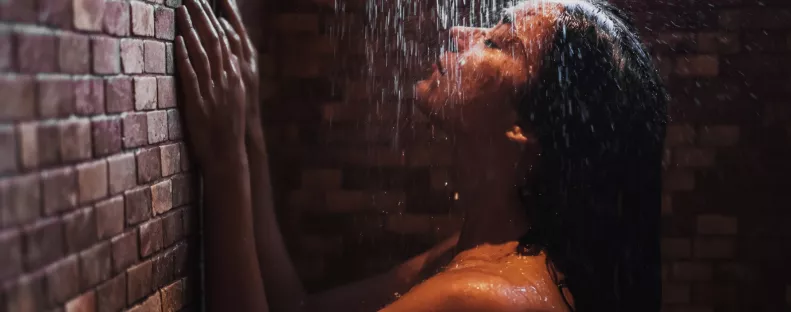 A Harvard Orvosi Egyetem szerint: 3 ok, miért tilos naponta zuhanyozni