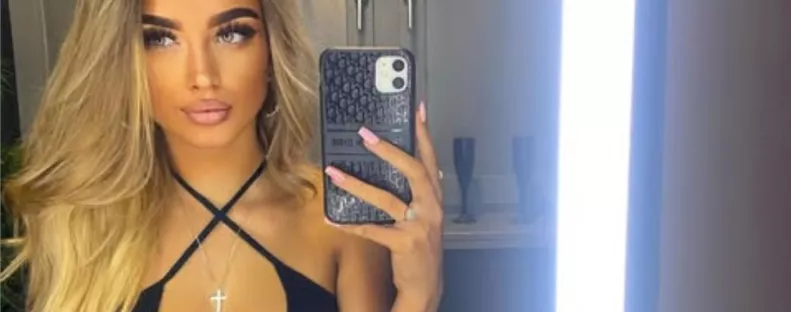 Dubajban tartóztatták le a 22 éves Bellát: friss hír az ügyében