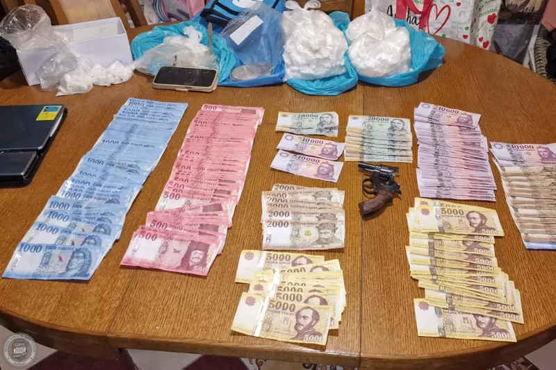 drog, kömlő, szórakozóhely, rendőrség, krimi, 