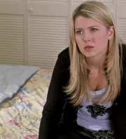 A haja lenőtt, csont és bőr: aggasztó képek jöttek az Amerikai pite sztárjáról