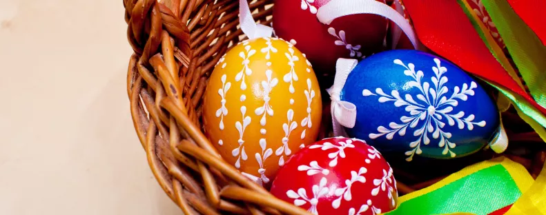 Leselkedő veszélyek: 3 dologra mindenkinek figyelnie kell a színes tojások vásárlásakor