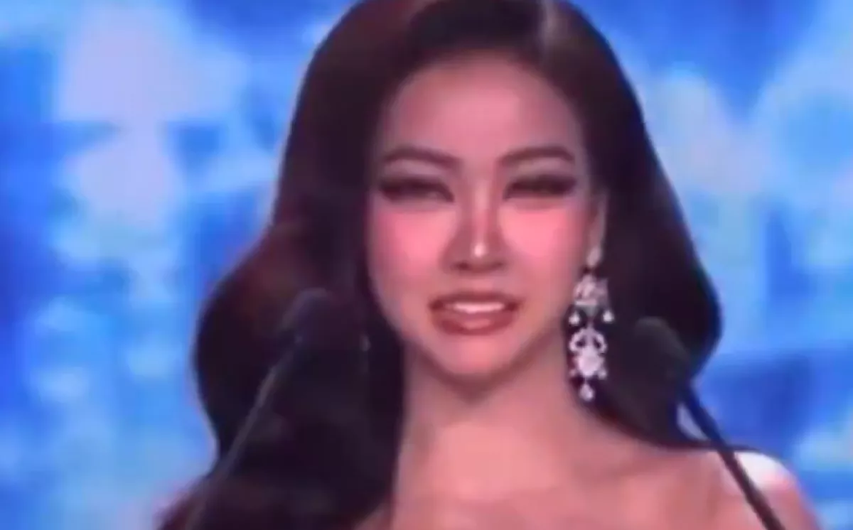 Kínos videó: a színpadon estek ki a szépségkirálynő-jelölt fogai