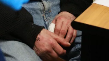 Felhívta a nyíregyházi férfi a testvéreit, meghalt az anyjuk: ami ezután kiderült, borzalmas