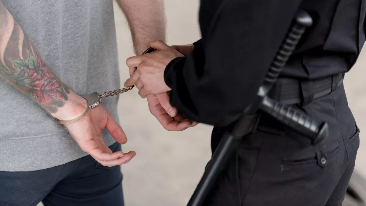 Autót akart venni a 18 éves srác Budapesten: amit a próbakör után tett, azért letartóztatták