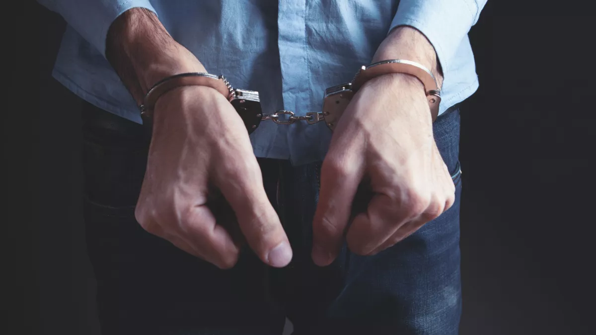 13 éven át: bedrogozta és megerőszakolta a feleségét a képviselő