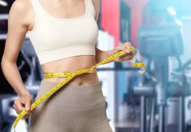 Nem a kenyér, nem a cukor: hagyd el ezt a 3 élelmiszert és azonnal lapos lesz a hasad