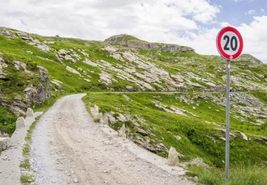 Valószínűleg ez az út a legveszélyesebb az egész Alpokban