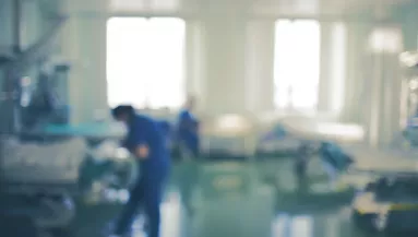 Járvány tört ki Tolnában: 14 ember kórházban, sok betegről jött hír