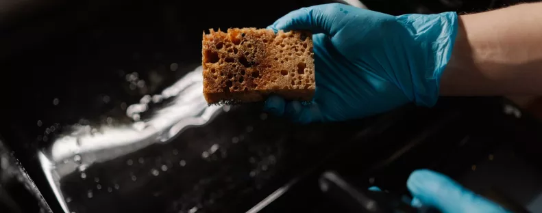 Felejtsd el a zsíroldót: ez a gyümölcs csodát tesz a sütőddel