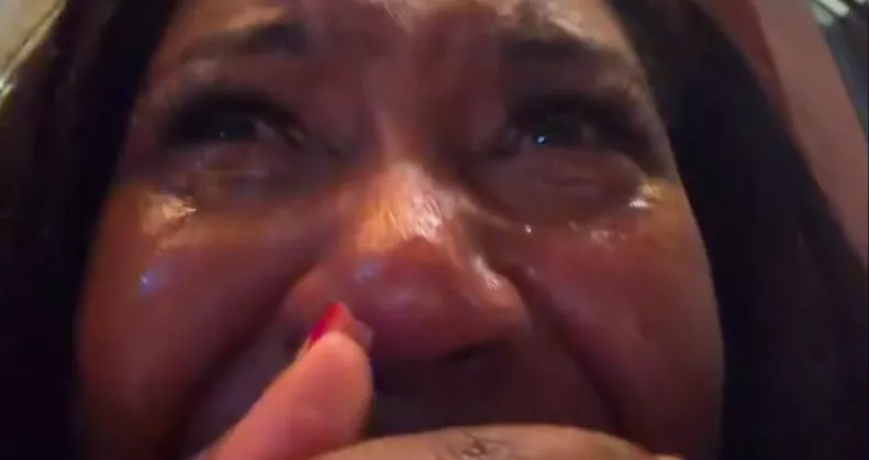 Véletlenül rendelte meg a legdrágább ételt a nő az étteremben: eleredtek a könnyei, amikor meglátta a számlát