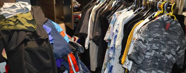 Bekamerázta az üzletét, mert sorra tűntek el a ruhák Kecskeméten: ami ezután kiderült, nem hitte el