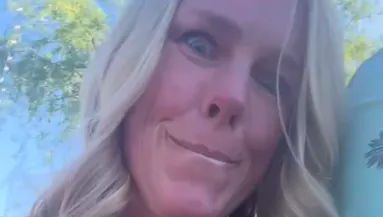 Esküvőre megy a pár: amikor meglátják a vendégeket, rögtön tudják, nagyot hibáztak