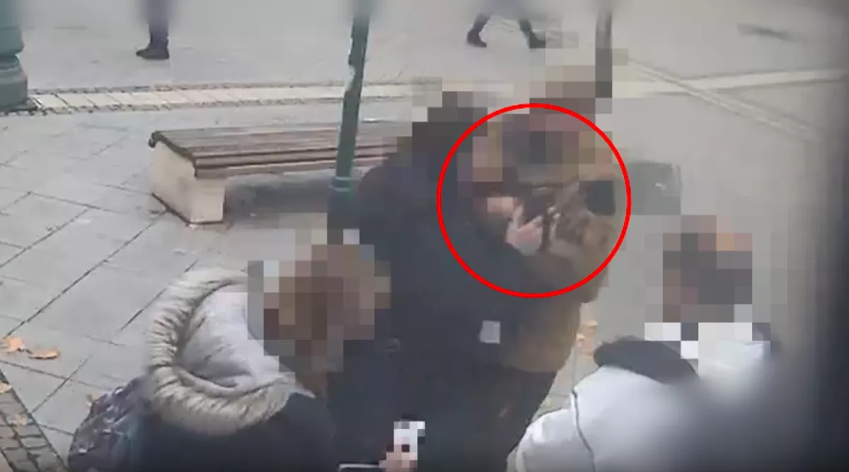 Nem volt jegye a férfinak: amit a jegyellenőr nővel tett, azért börtönbüntetést kérnek rá