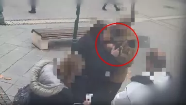 Nem volt jegye a férfinak: amit a jegyellenőr nővel tett, azért börtönbüntetést kérnek rá