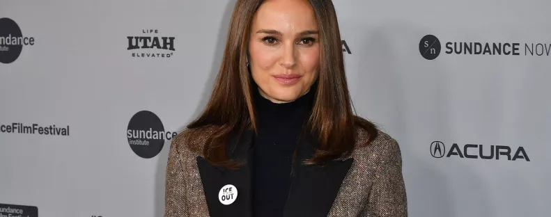 Itt a bejelentés: harmadik babájával várandós a magyarok kedvenc színésznője