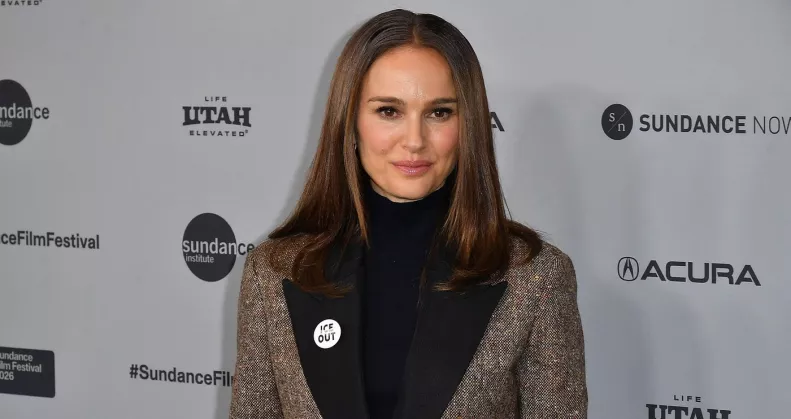 Itt a bejelentés: harmadik babájával várandós a magyarok kedvenc színésznője