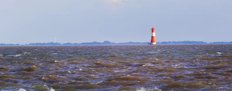 Ma már csak egy világítótorony emlékeztet erre az elsüllyedt európai szigetre