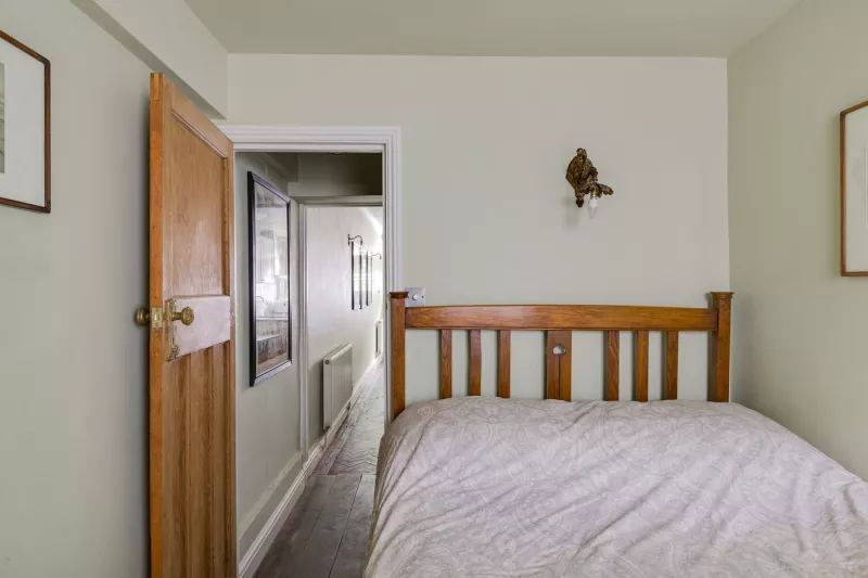 keskeny, ház, eladó, London, 