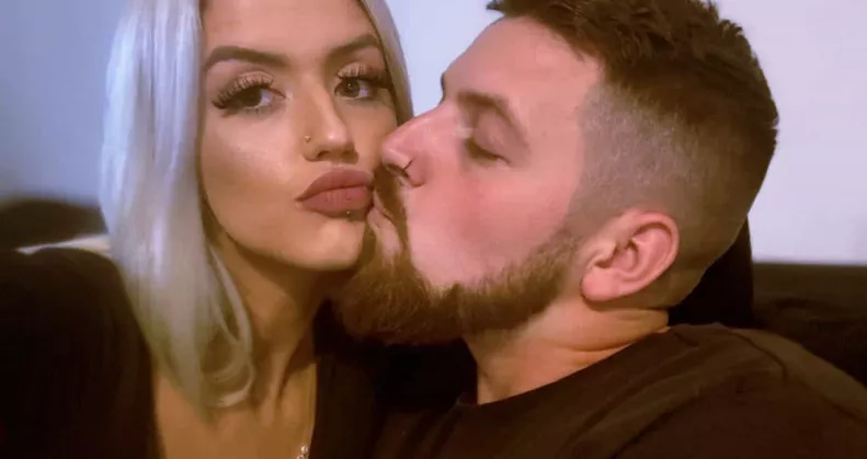 Két fejjel magasabb a pasijánál Lizzy: sokan ekézik őket, de ez őt beindítja