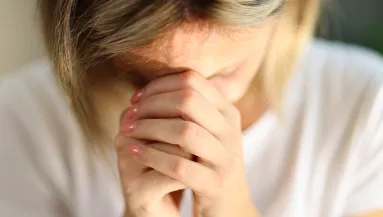 Arcon csapja a múlt a héten ezt a 3 csillagjegyet