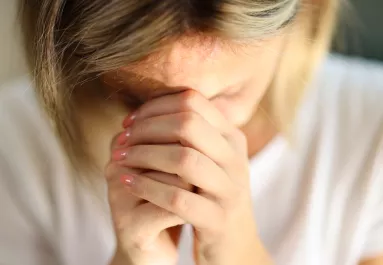 Arcon csapja a múlt a héten ezt a 3 csillagjegyet