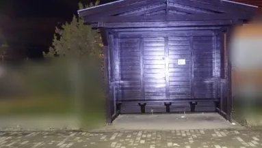 Berúgott a zsámbéki buliban a fiatal lány: amit ezután tett, abból bűnügy lett