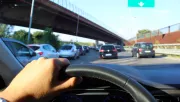 Pénzt adnak a dugóban állásért a magyarok kedvenc nyaralóhelyén, de van a dologban egy hatalmas csapda