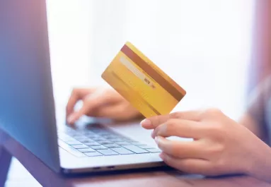 Veszélyes trükk terjed: ha ezt látod a számlatörténetedben, azonnal hívd a bankot 