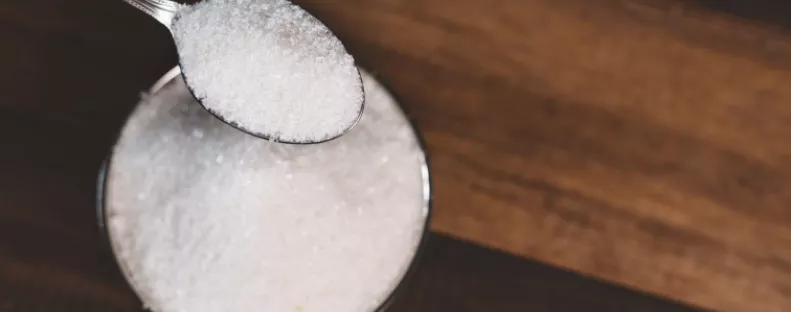 Nem a cukor az: ez az ital pusztítja leginkább a májat